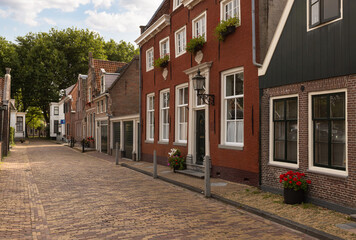 Picturesque street of the town of Edam in the Netherlands. - obrazy, fototapety, plakaty