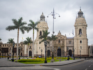 Fototapeta na wymiar the cathedral of Lima