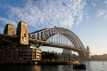 Naklejka premium Metal bridge crossing the Sydney harbour