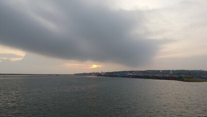 Obraz premium Beach and sunset