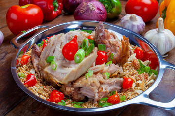 farofa with pork and pout pepper