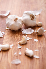 White garlic