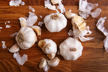 White garlic