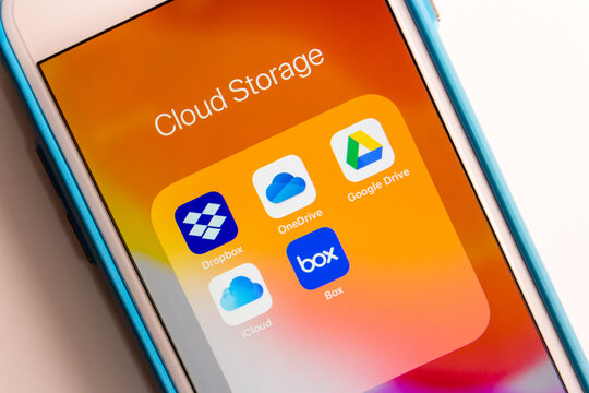 Kumamoto, Japan - Apr 5, 2020 :
Icons Of Cloud Storage Services On IPhone Screen. Dropbox, OneDrive, Google Drive, ICloud And Box Are The Top Five Online File-sharing Services.