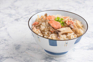 鮭と舞茸の炊込み御飯