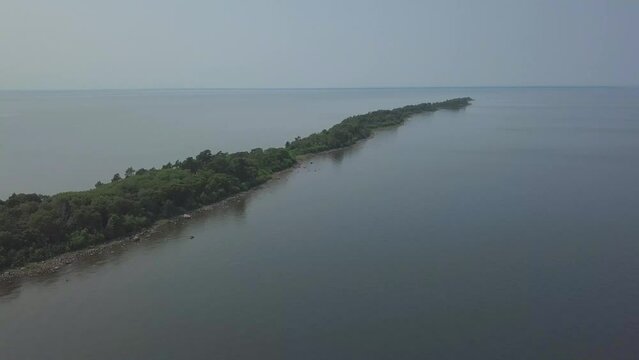 Hindens rev sideways drone shot of peninsula