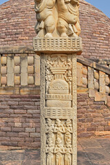 Stupa No. 3, Left Pillar, Top Panel, Stupa representing Buddha, Sanchi monuments, World Heritage Site, Madhya Pradesh, India. - obrazy, fototapety, plakaty