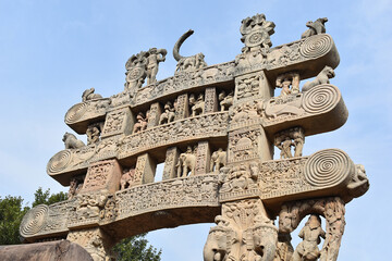 Stupa No 1, North Gateway,  Architrave rear view. Showing elephants holding pillars. The Great Stupa, World Heritage Site, Sanchi, Madhya Pradesh, India. - obrazy, fototapety, plakaty