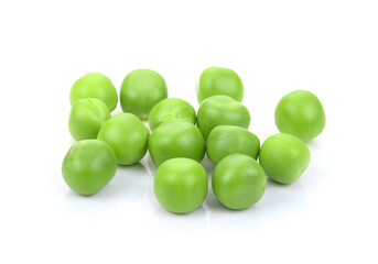 pea vegetable bean isolated on white background