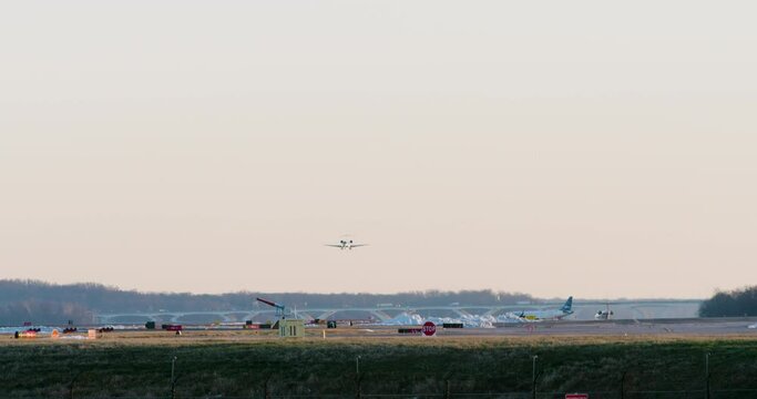 Commercial Jet Landing At Washington D.C.&rsquo;s DCA Airport, Daytime