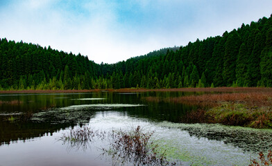 Lago em Açores