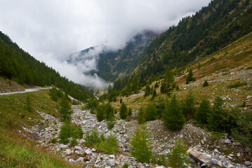 Fototapeta na wymiar Auf dem Umbrailpass zwischen der Schweiz und Italien