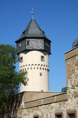 Fototapeta na wymiar Sachsenhäuser Warte in Frankfurt-Sachsenhausen