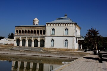 Nature is the world around us, not created by man. That which is primary, which appeared long before man. The natural habitat of man. Forests, mountains, seas, oceans, flora, fauna, and man himself.
