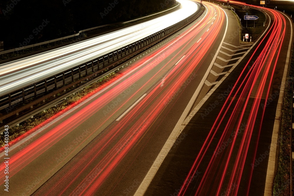 Wall mural Autobahn bei Nacht Langzeitbelichtung