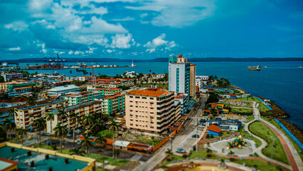 Fotos de drones de el paseo marino en colon panama 