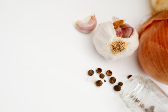 garlic and pepper