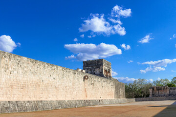 Fototapeta na wymiar Mayan ceremonial center, ball game. Chichen Itza
