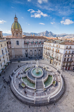 Piazza Pretoria e fontana viste dall'alto, citt&agrave; di Palermo IT