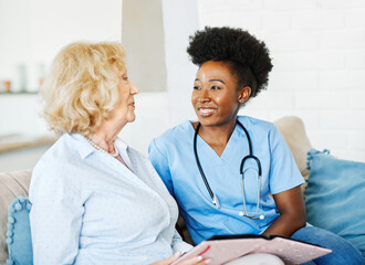 nurse doctor senior care caregiver help assistence retirement home nursing elderly  woman health support african american black - Powered by Adobe
