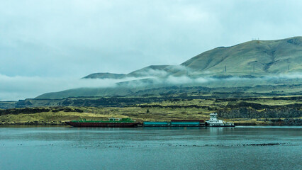 Columbia River Gorge National Scenic Area, Oregon State and Washington State