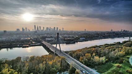 Panorama miasta - Warszawa i most Świętokrzyski przed zachodem słońca - obrazy, fototapety, plakaty