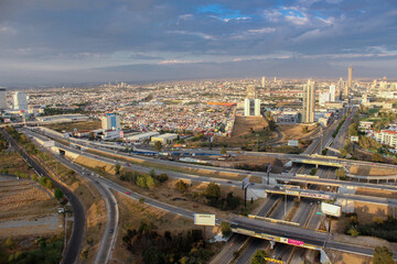 Obraz premium panoramica de la ciudad de puebla 
