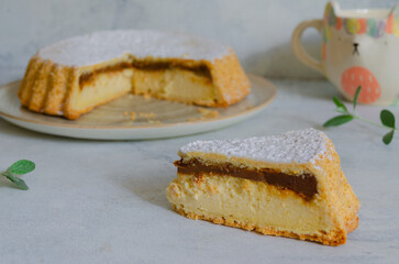 Tarta de ricota y dulce de leche