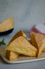 Scones de queso