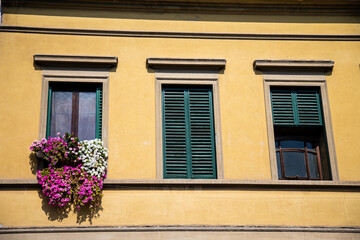 Fototapeta na wymiar Street scenes and alleyways of Florence, Italy