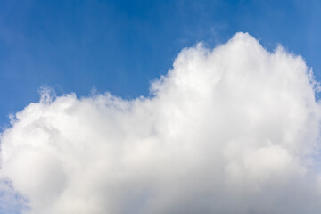 雲と空