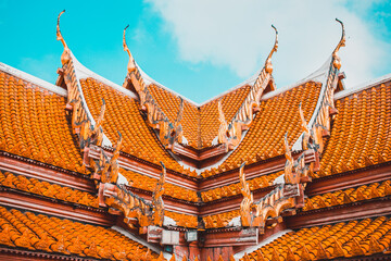 The roof of Wat Benchamabophit