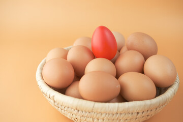 close up of eggs in a bowl.