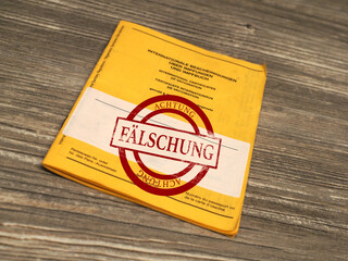 Impfpass, Impfbuch Fälschung