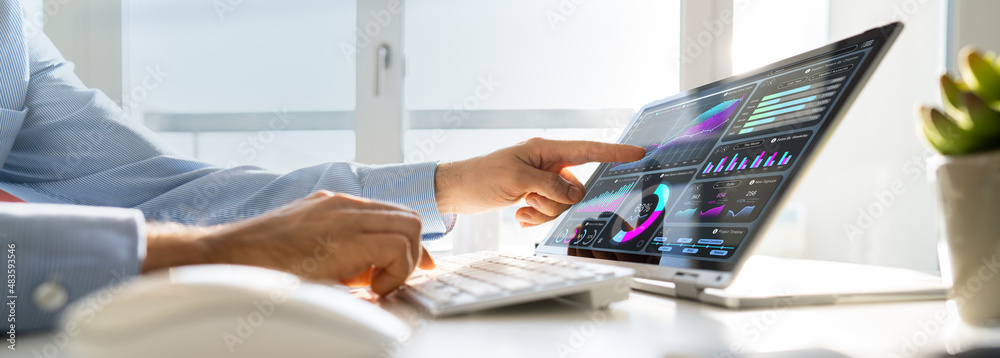 Poster Data Analyst Using Data Analytics KPI