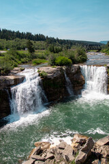 Lundbreck Falls, double waterfall in Southern Alberta