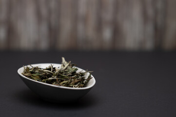 Teeschale und Gaiwan vor Holzhintergrund, tee, tea, чай, 