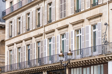 Fototapeta premium Paris, beautiful building avenue de l’Opera, in a luxury area in the center