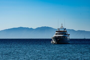 Obraz premium boat on the sea