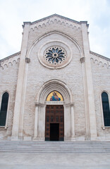 Fototapeta na wymiar facciata Redentore Don Bosco, Bari, Puglia, Sud, Italia