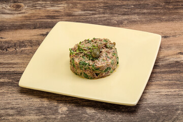 Raw beef tartar with capers