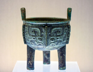 Chinese ancient cultural relic bronze tripod