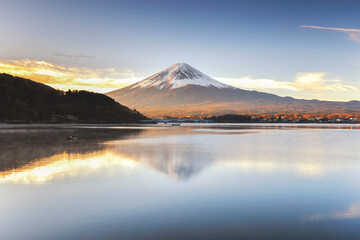 Fototapeta na wymiar Fuji Mountain Reflection at Sunrise, Kawaguchiko Lake, Japan