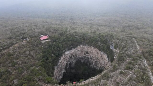 Sima de las cotorras en Chiapas