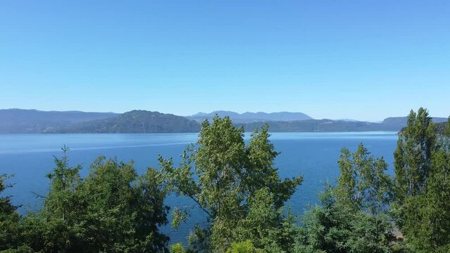 Lago Calafqu&eacute;n, Co&ntilde;aripe Chile
