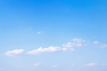 Obraz premium Blue sky with clouds Many beautiful white
