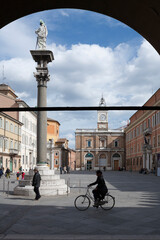 Ravenna. Piazza del Popolo con le Colonne veneziane verso Palazzo Merlato