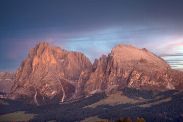 Dolomiten, Berge im Abendrot