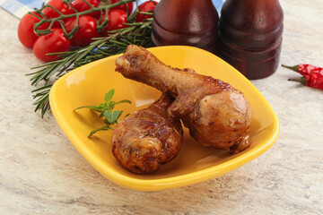 Roasted chicken legs with spicy sauce