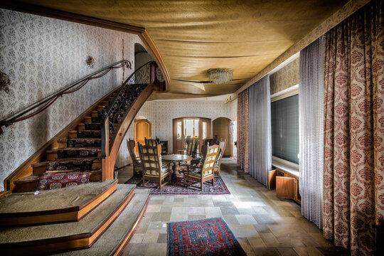 Haus des Internisten - Lost Place